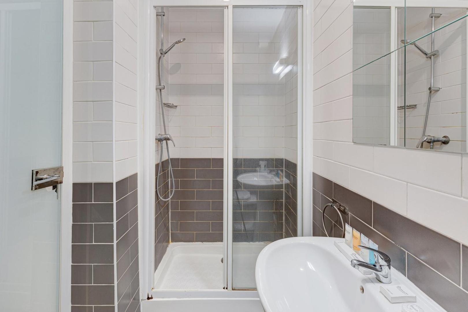 244 Suite Saint Dominique - Superb Apartment باريس المظهر الخارجي الصورة